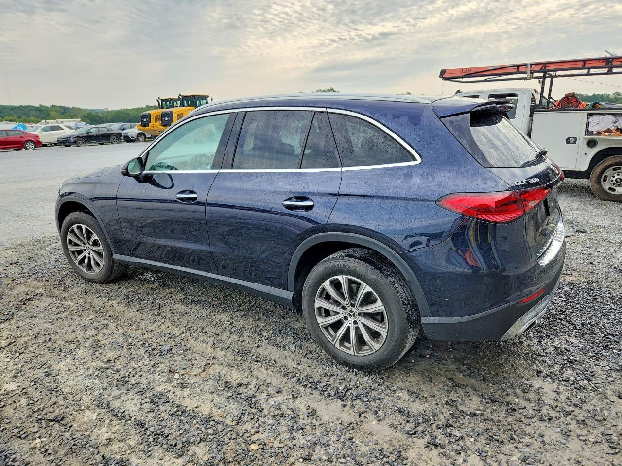 2023 Mercedes-Benz Glc 300 - Фото 2
