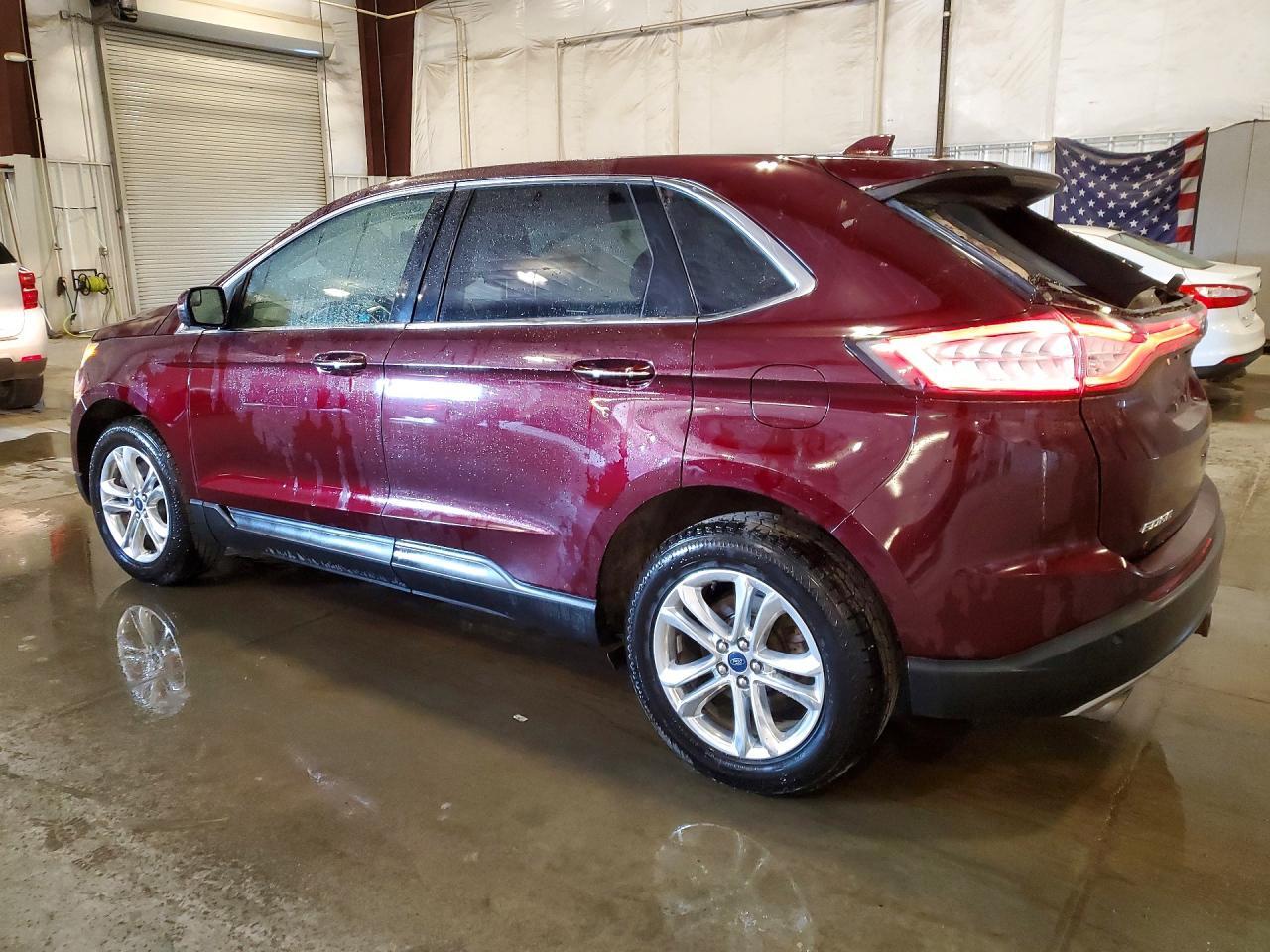 2018 Ford Edge Titanium - Image 2