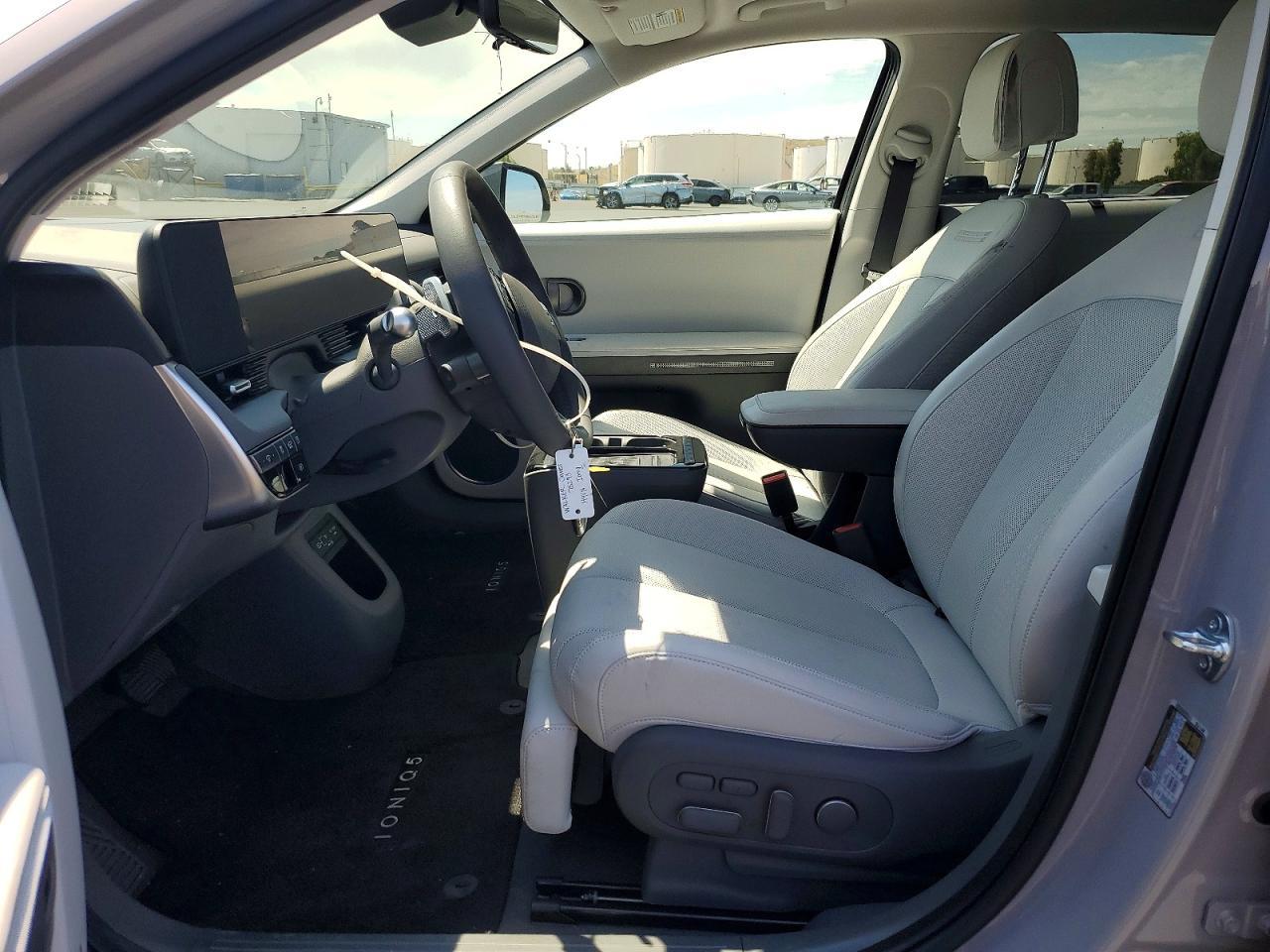 2025 Hyundai Ioniq 5 Limited - Image 7