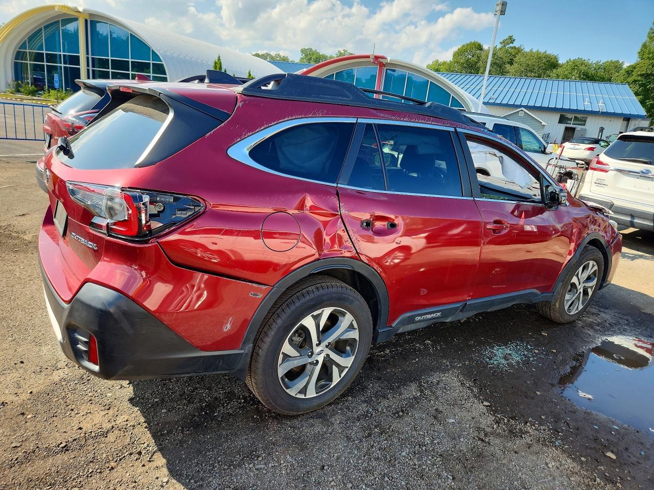 2022 Subaru Outback Limited - Фото 3