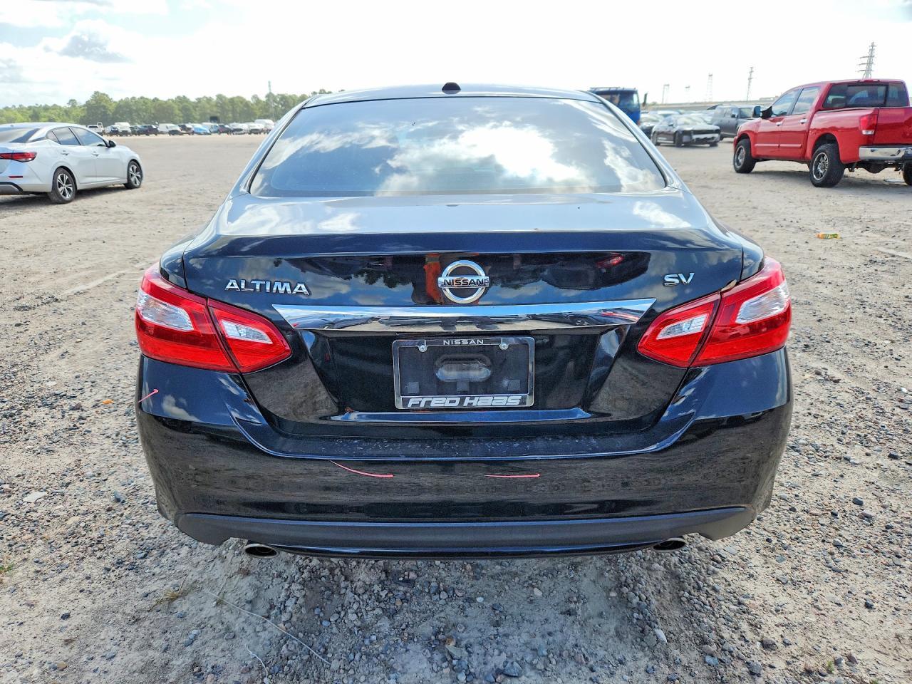 2017 Nissan Altima 2.5 Sv - Фото 6