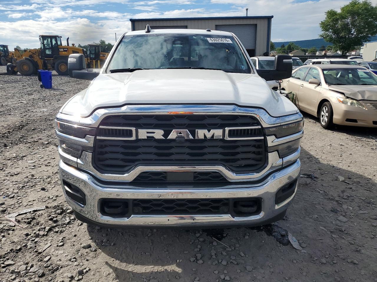 2025 Ram 2500 Tradesman - Image 5