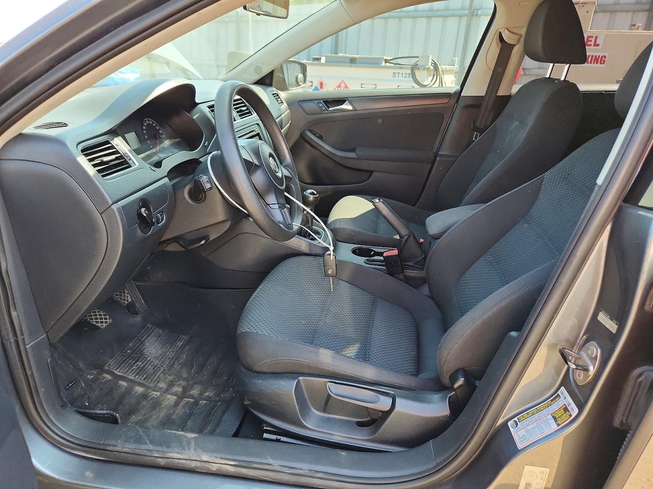 2011 Volkswagen Jetta Se - Image 7