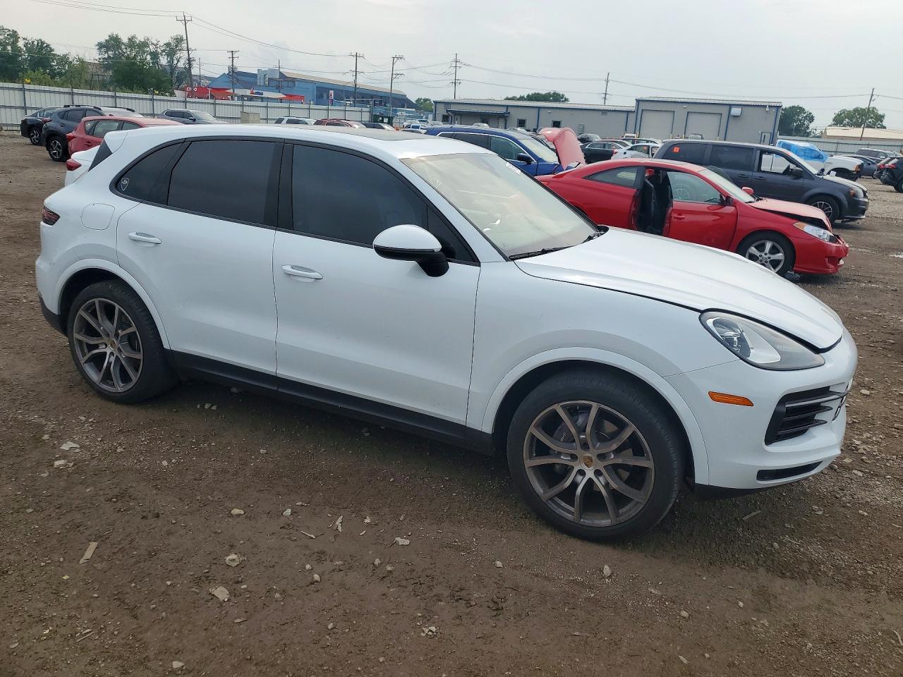 2020 Porsche Cayenne - Image 4
