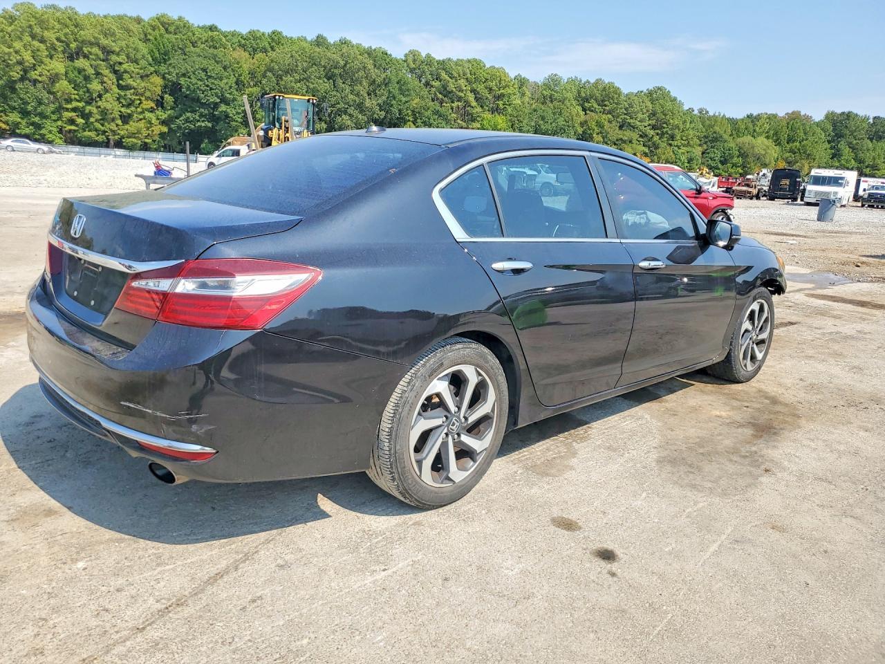 2017 Honda Accord Ex - Фото 3
