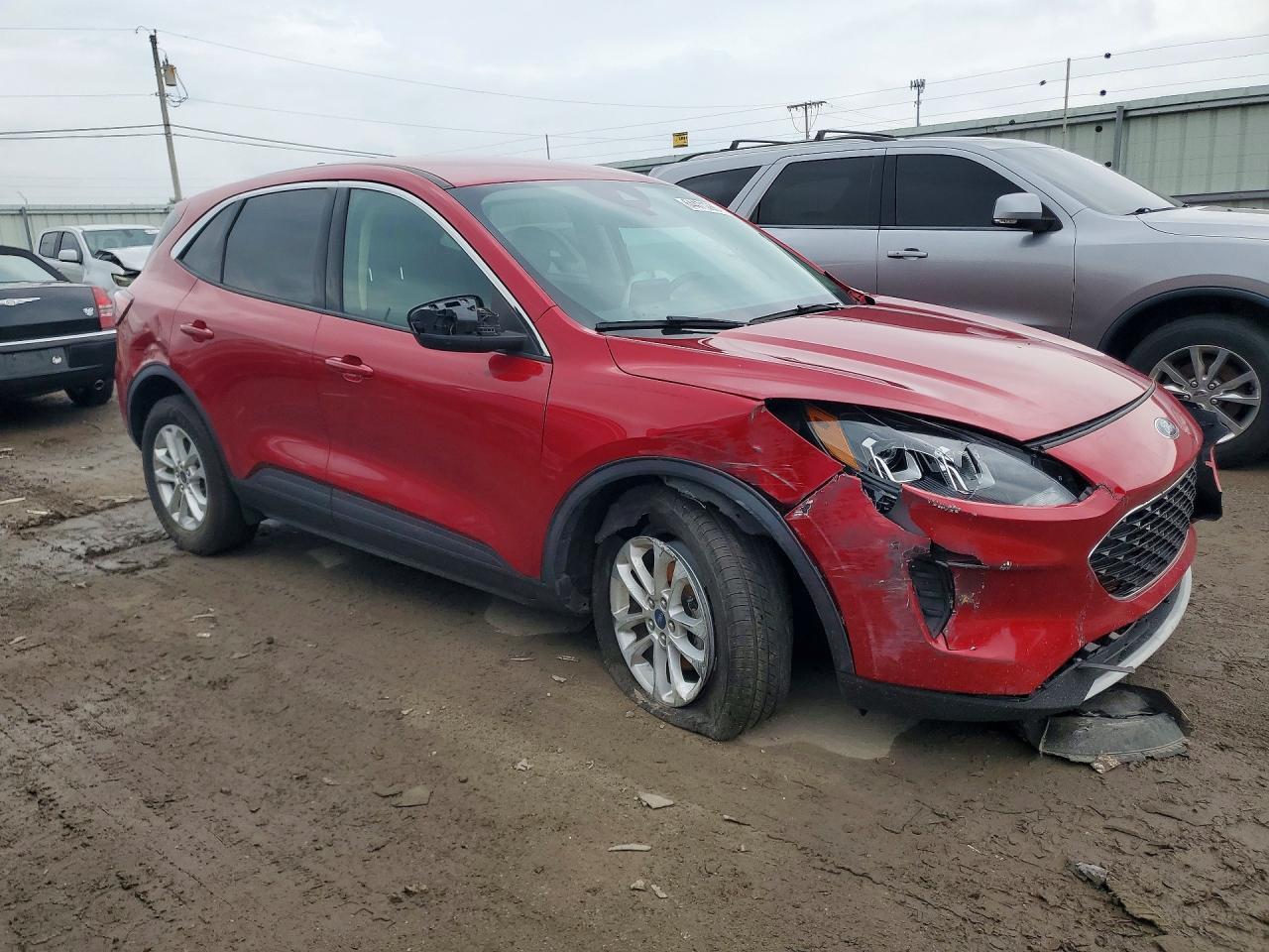 2020 Ford Escape Se - Фото 4