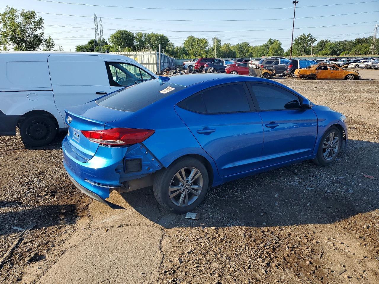 2017 Hyundai Elantra Se - Image 3