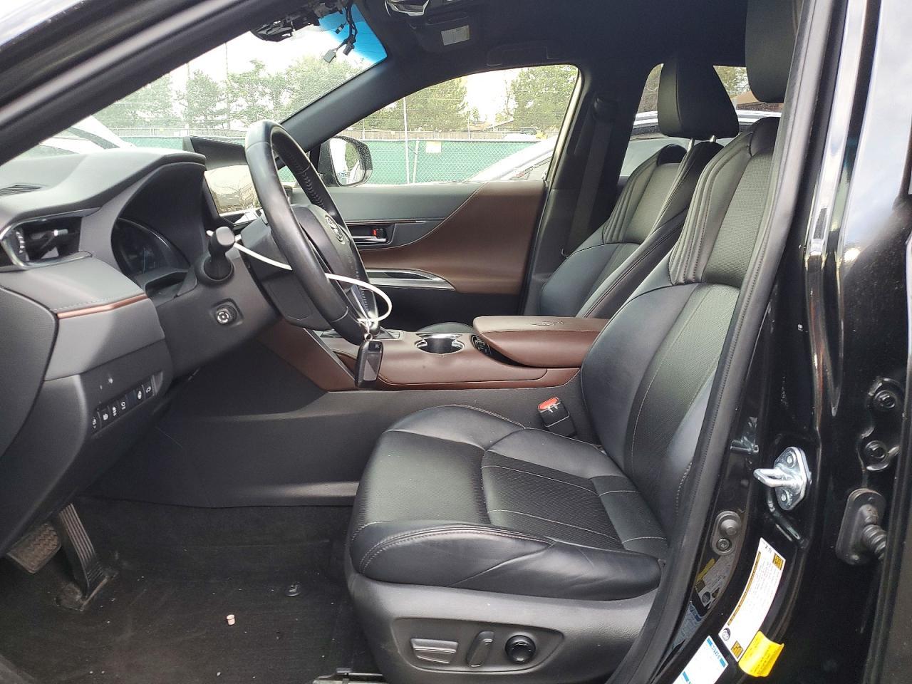 2021 Toyota Venza Limited - Фото 7