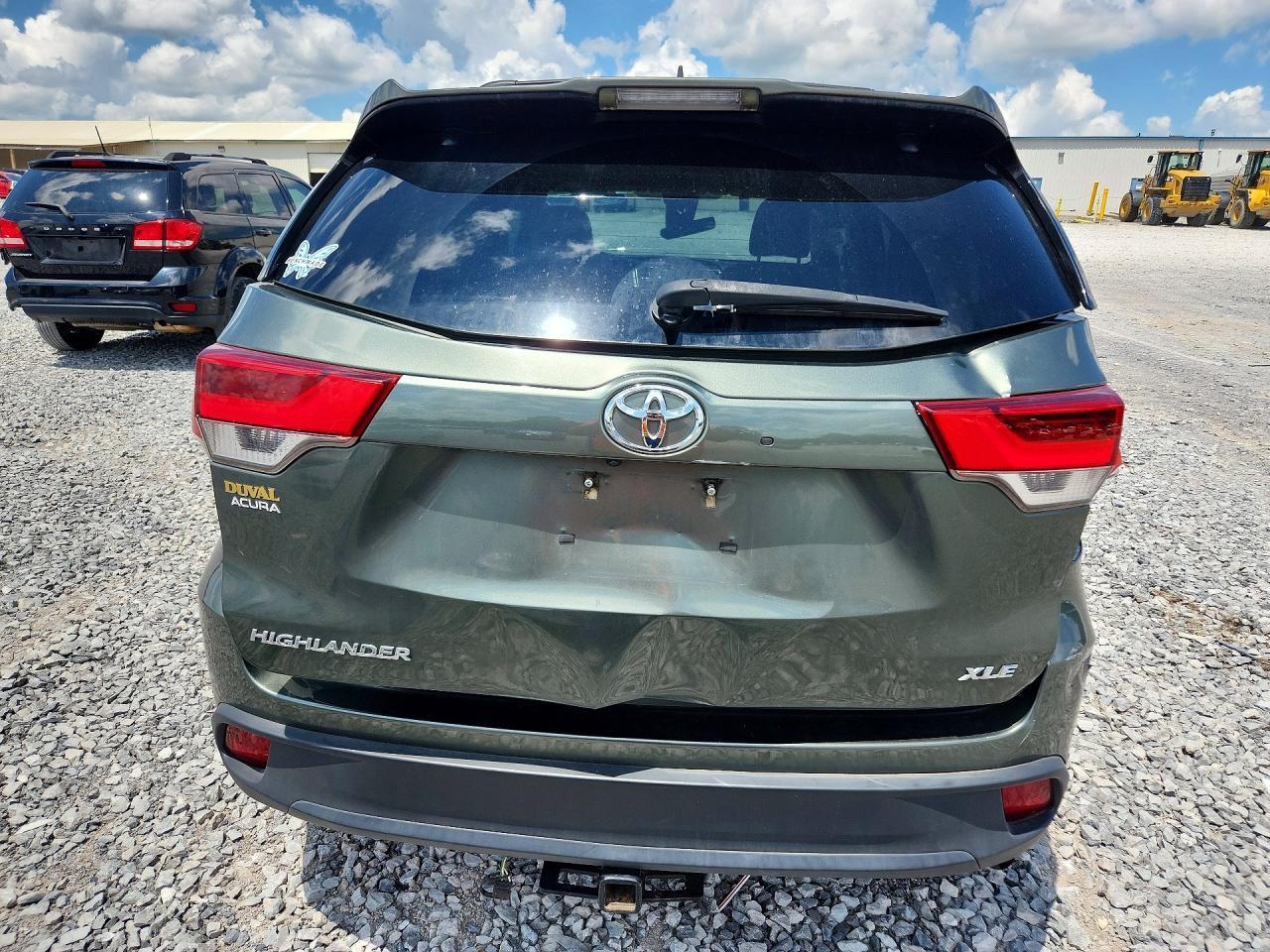 2018 Toyota Highlander Xle - Image 6