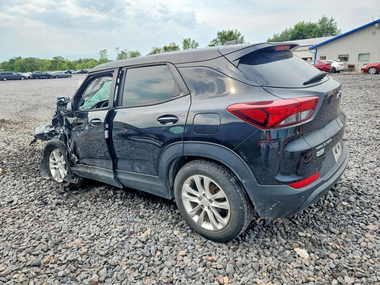 2021 Chevrolet Trailblazer Ls - Фото 2