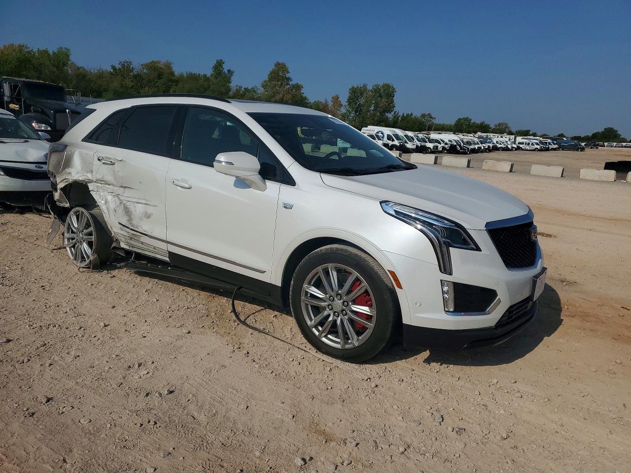 2024 Cadillac Xt5 Sport - Фото 4