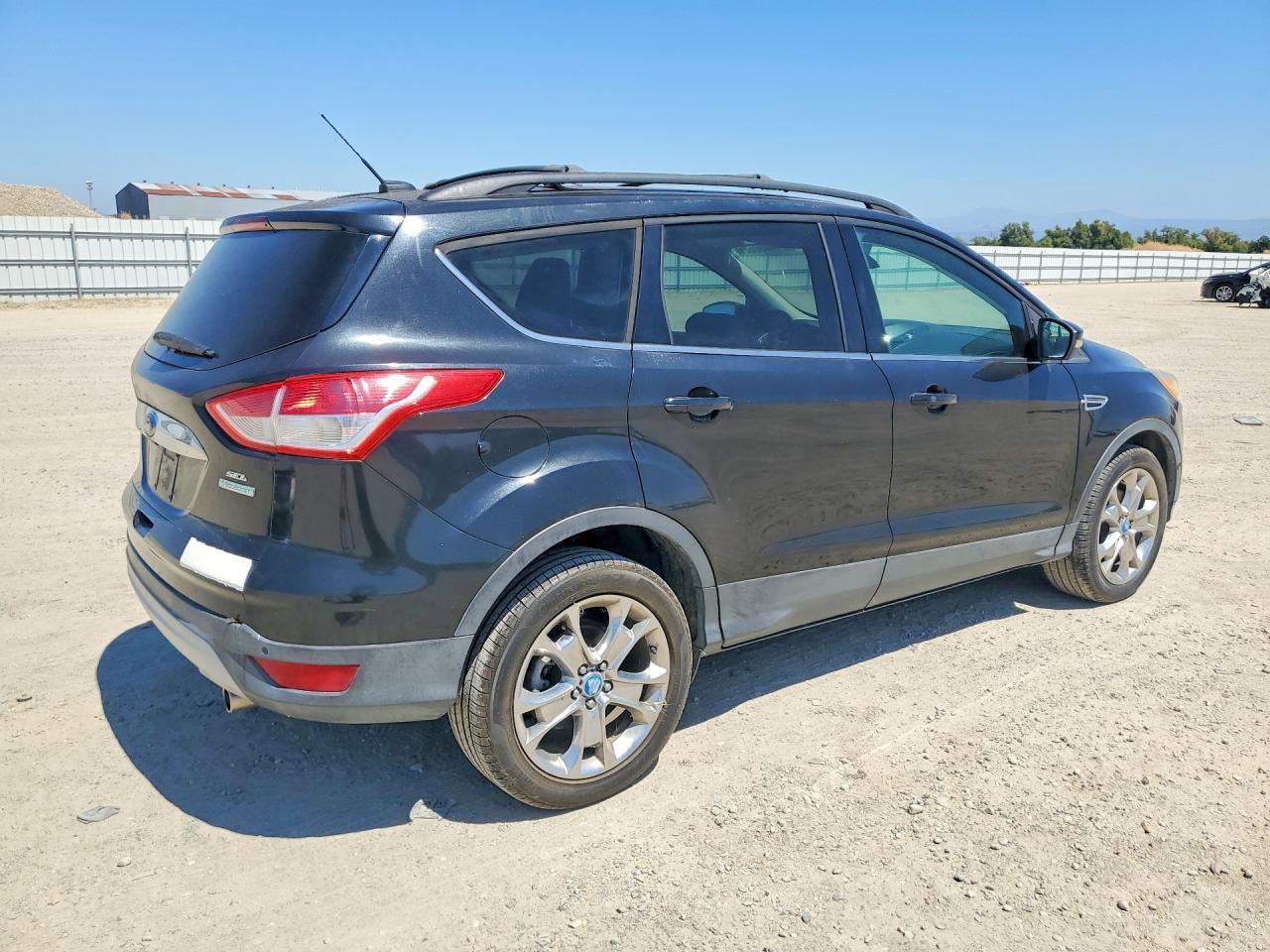 2013 Ford Escape Sel - Image 3
