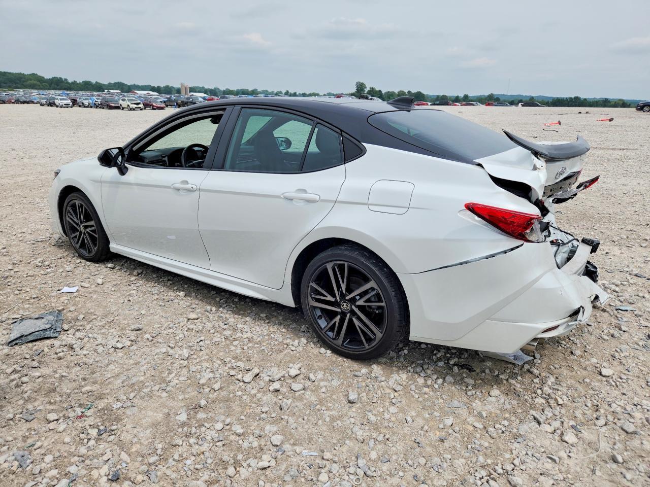 2025 Toyota Camry Xse - Image 2