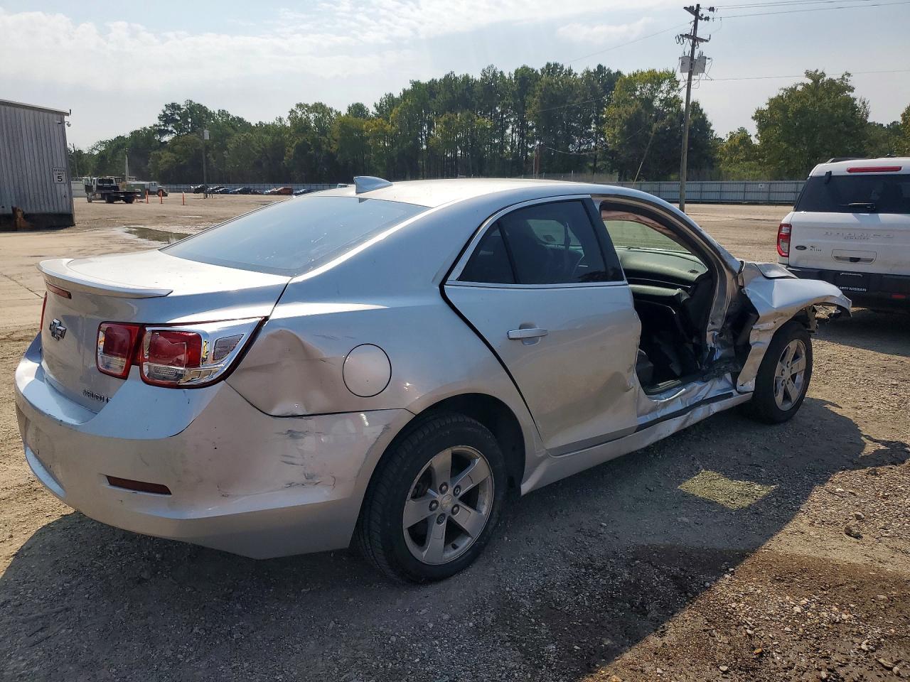 2016 Chevrolet Malibu Limited Lt - Image 3