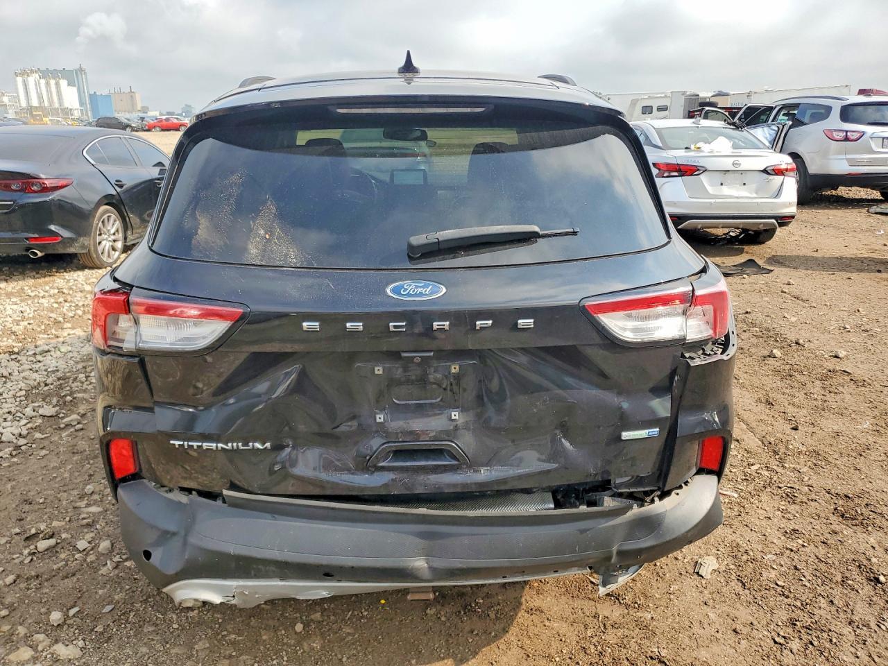 2020 Ford Escape Titanium - Image 6