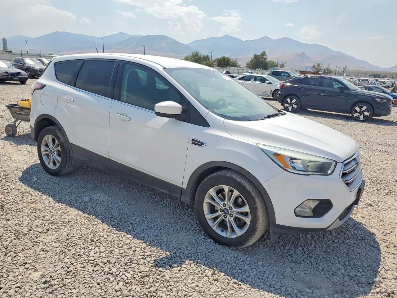 2017 Ford Escape Se - Image 4