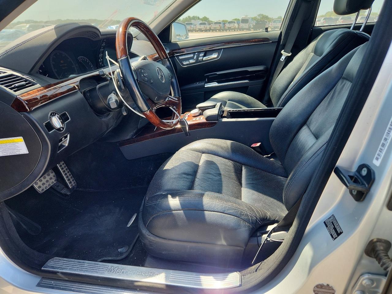2013 Mercedes-Benz S 550 - Image 7