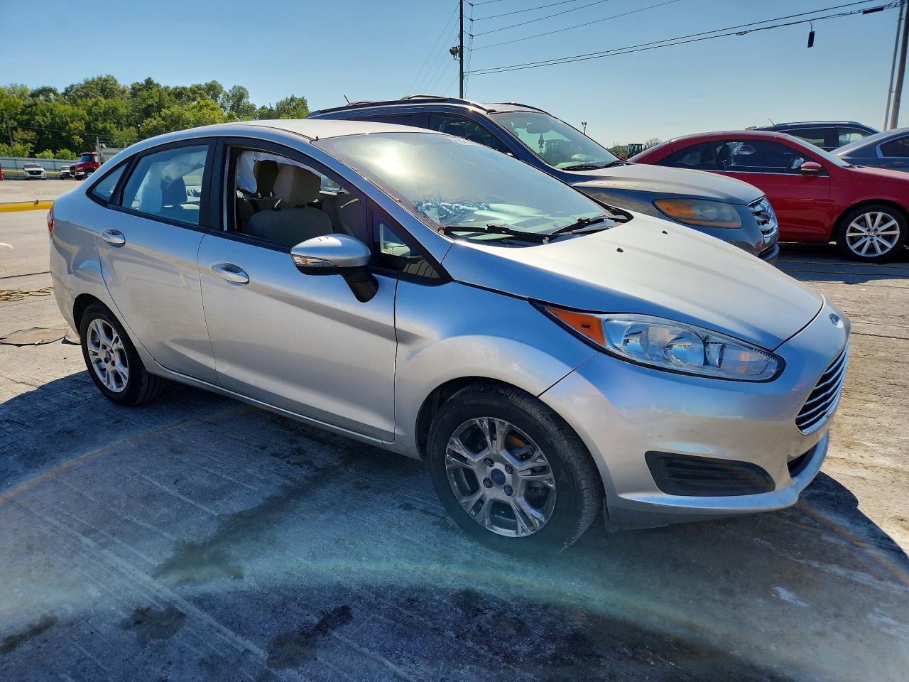 2016 Ford Fiesta Se - Image 4