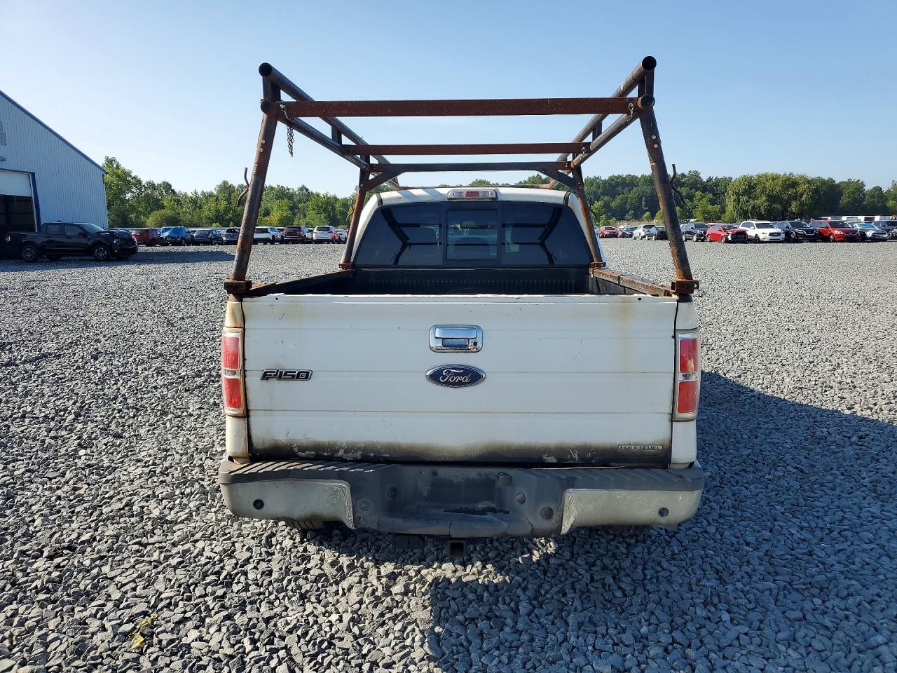 2011 Ford F150 Super Cab - Фото 6
