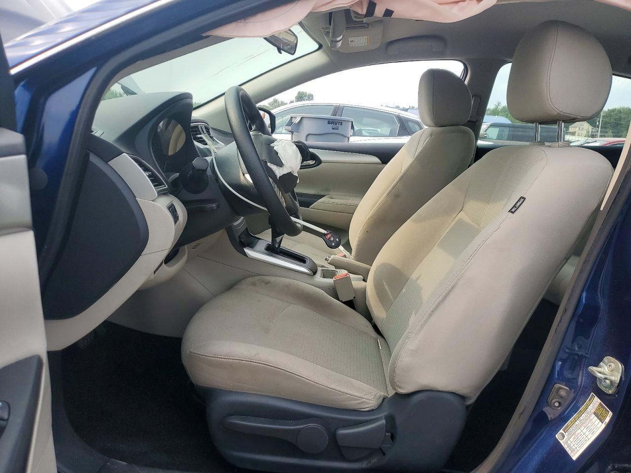 2017 Nissan Sentra S - Image 7