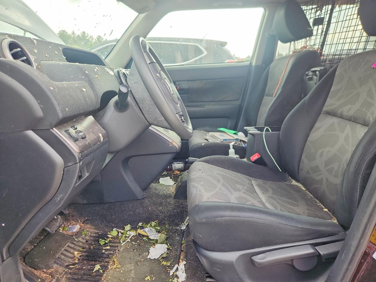 2013 Scion Xb Base - Фото 7