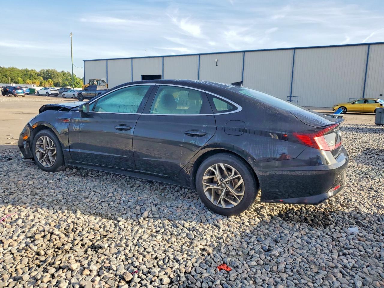 2021 Hyundai Sonata Sel - Фото 2
