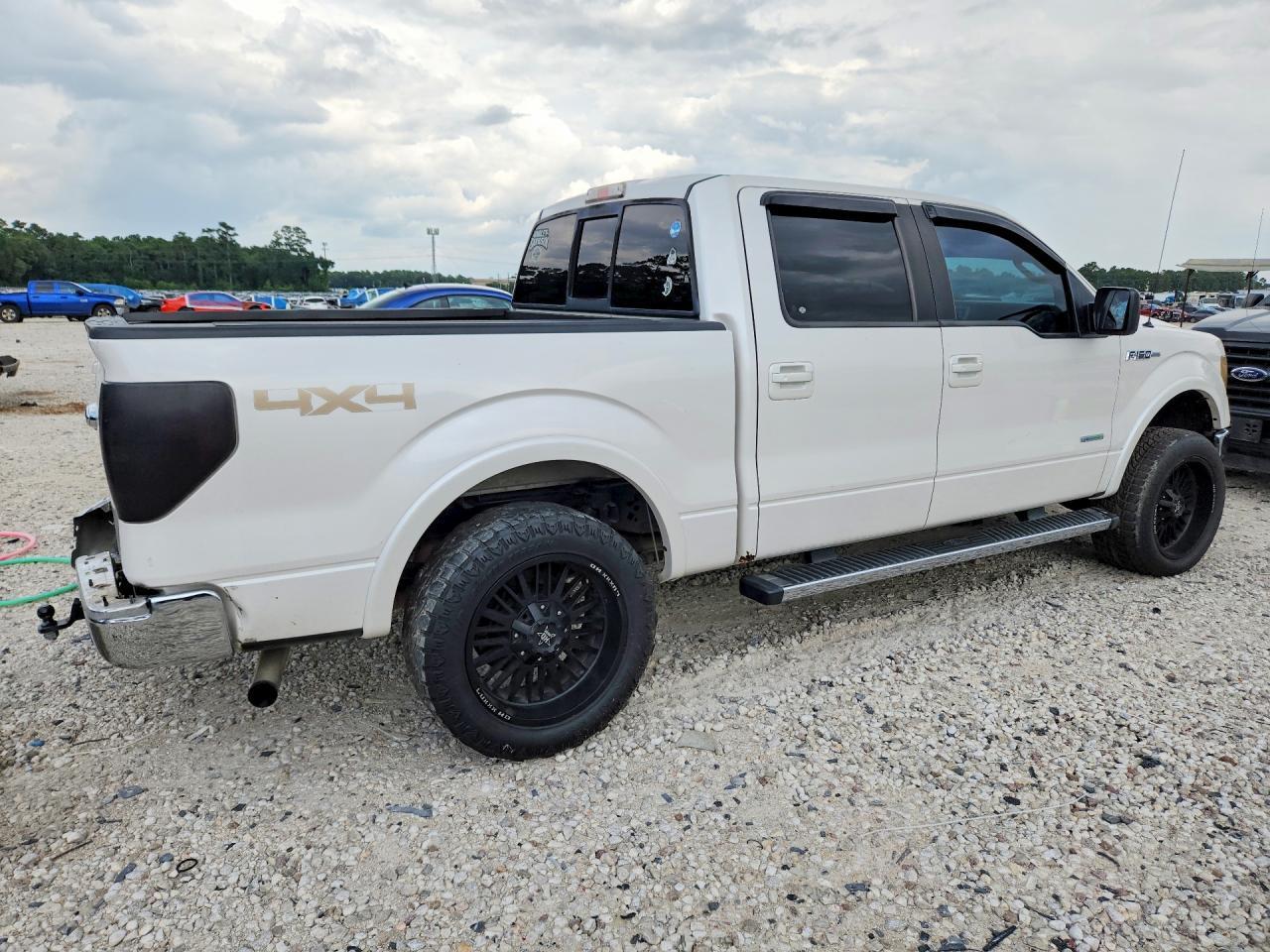 2013 Ford F150 Supercrew - Image 3