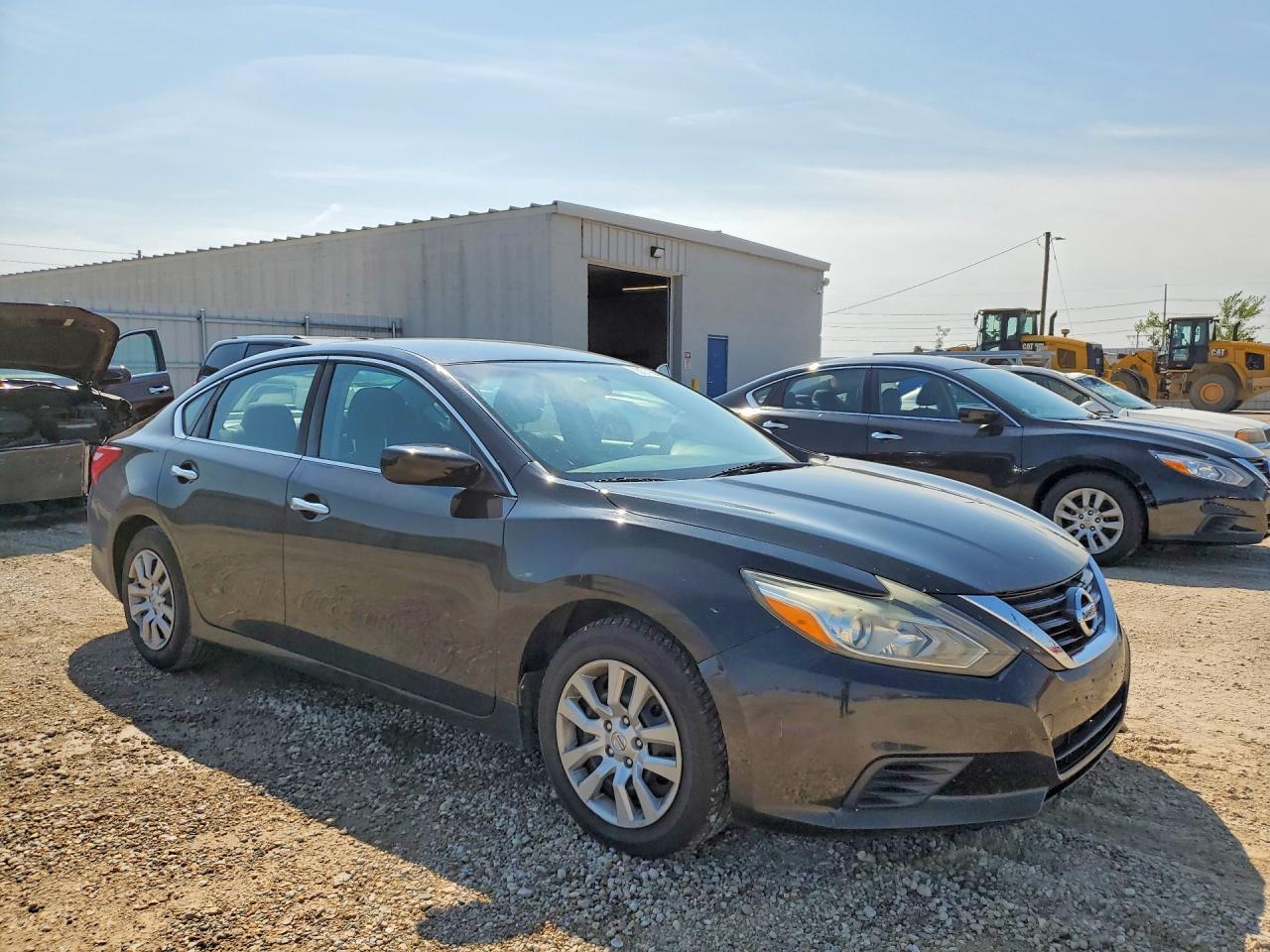 2016 Nissan Altima 2.5 S - Фото 4