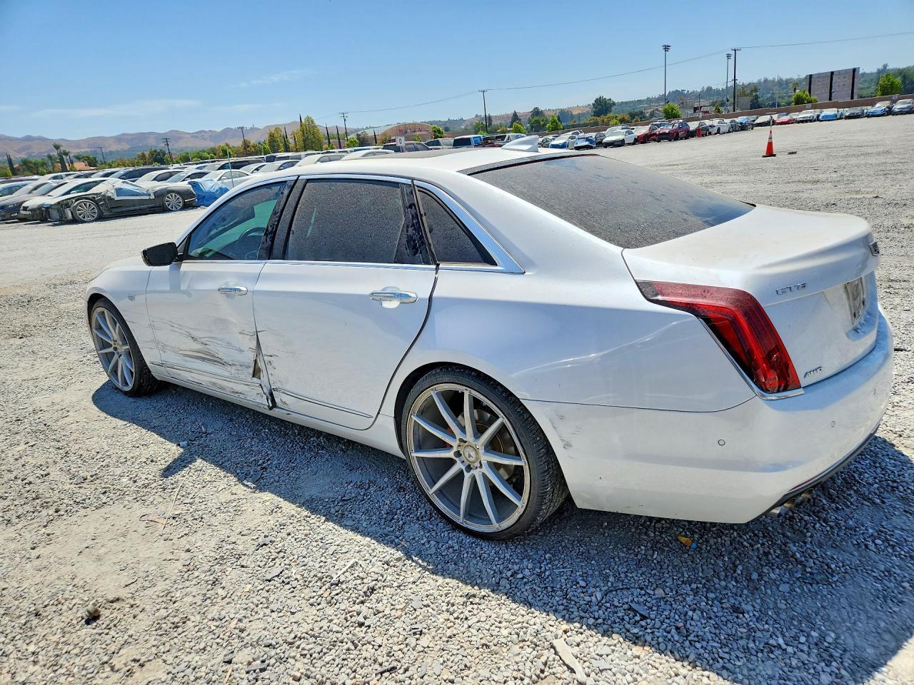 2017 Cadillac Ct6 Luxury - Фото 2