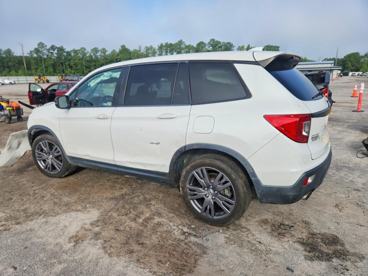 2021 Honda Passport Exl - Image 2