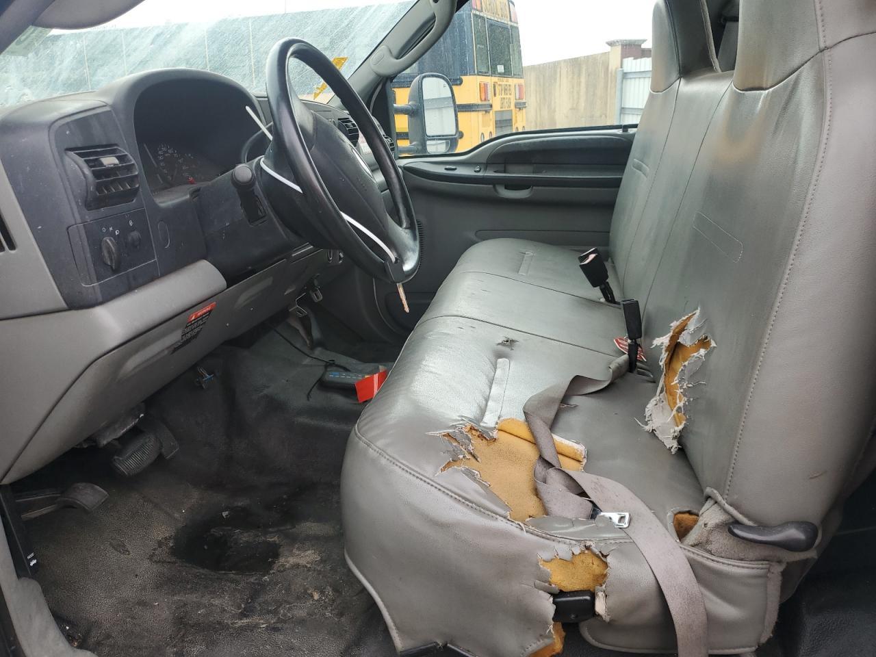 2005 Ford F550 Super - Фото 7