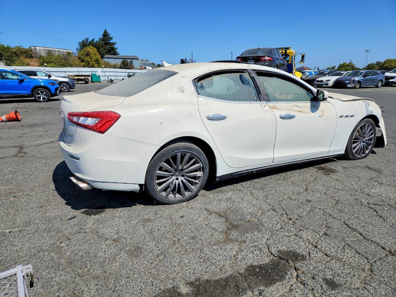 2018 Maserati Ghibli S - Image 3