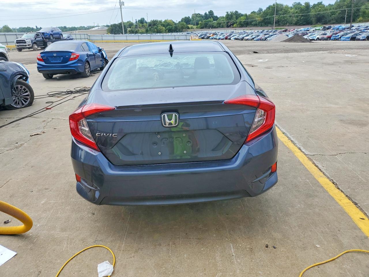 2016 Honda Civic Ex - Фото 6