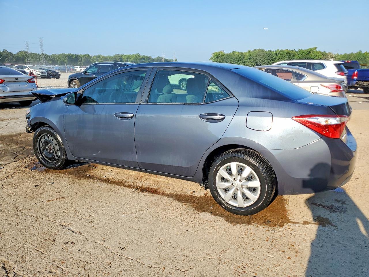 2014 Toyota Corolla Le - Фото 2