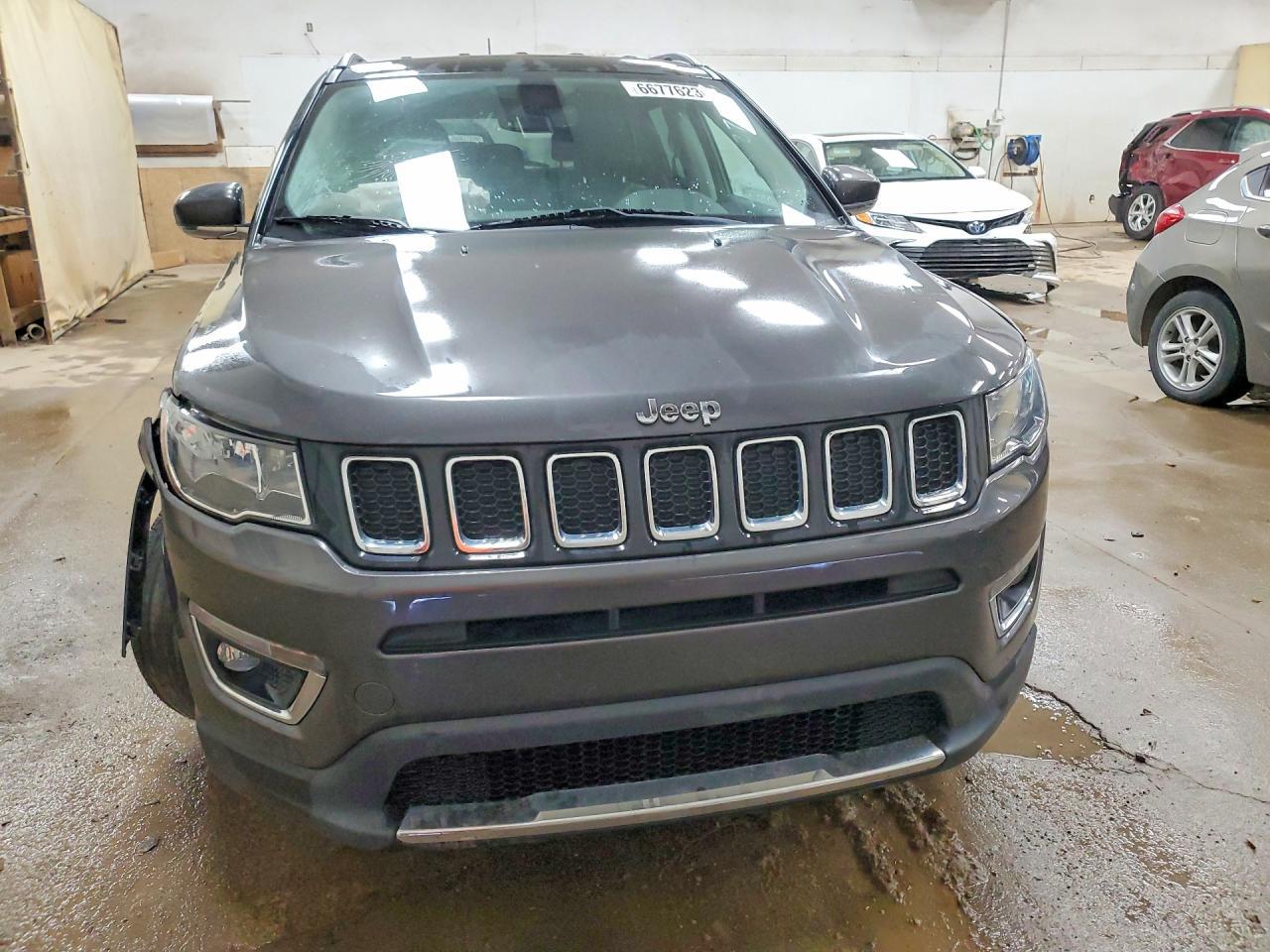 2020 Jeep Compass Limited - Фото 5
