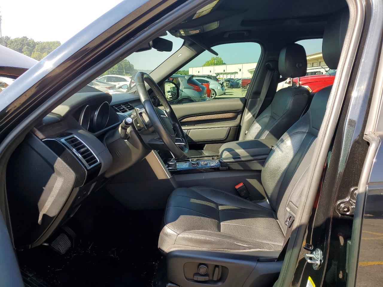 2017 Land Rover Discovery Hse - Image 7