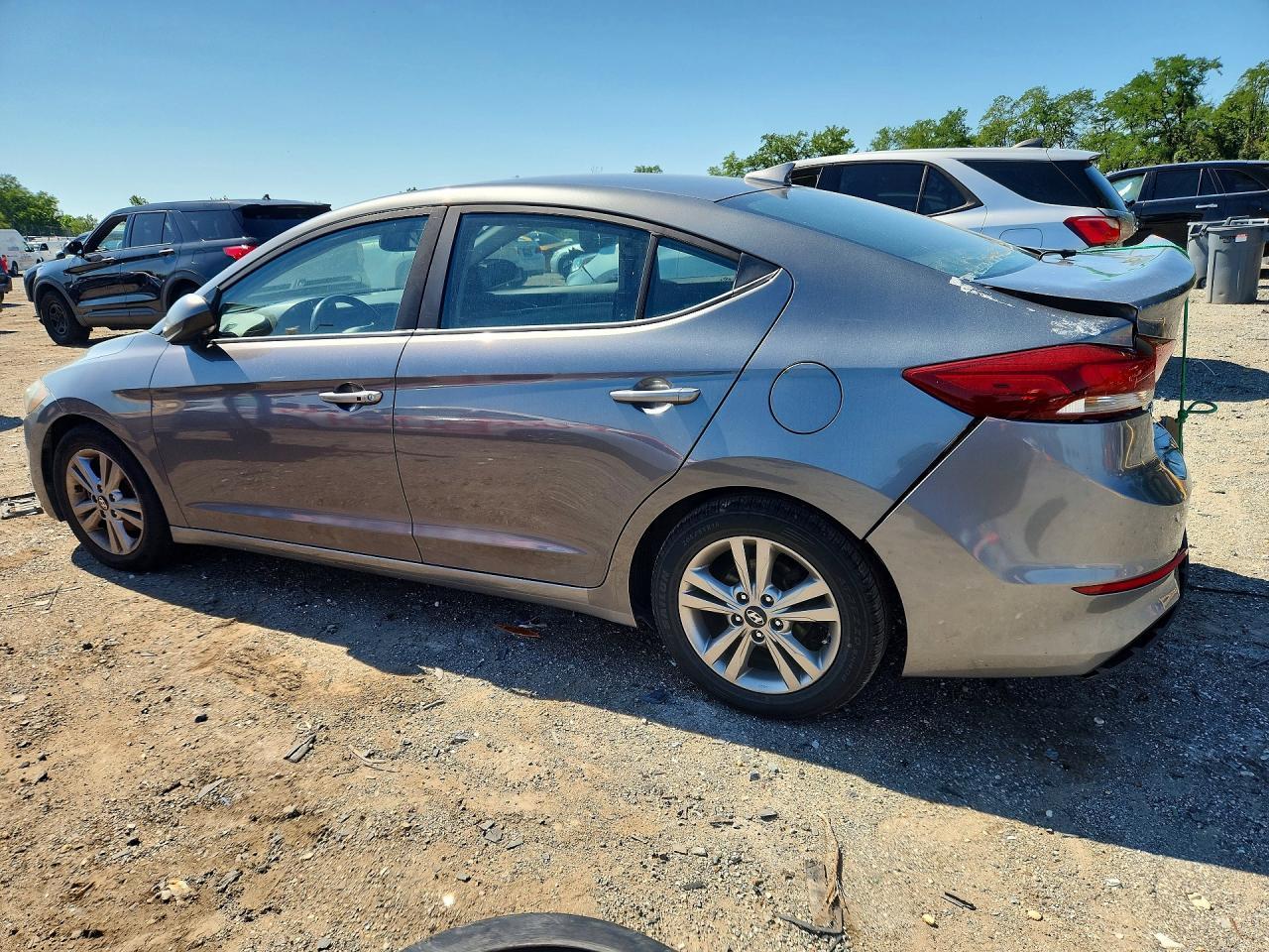 2018 Hyundai Elantra Value Edition - Image 2