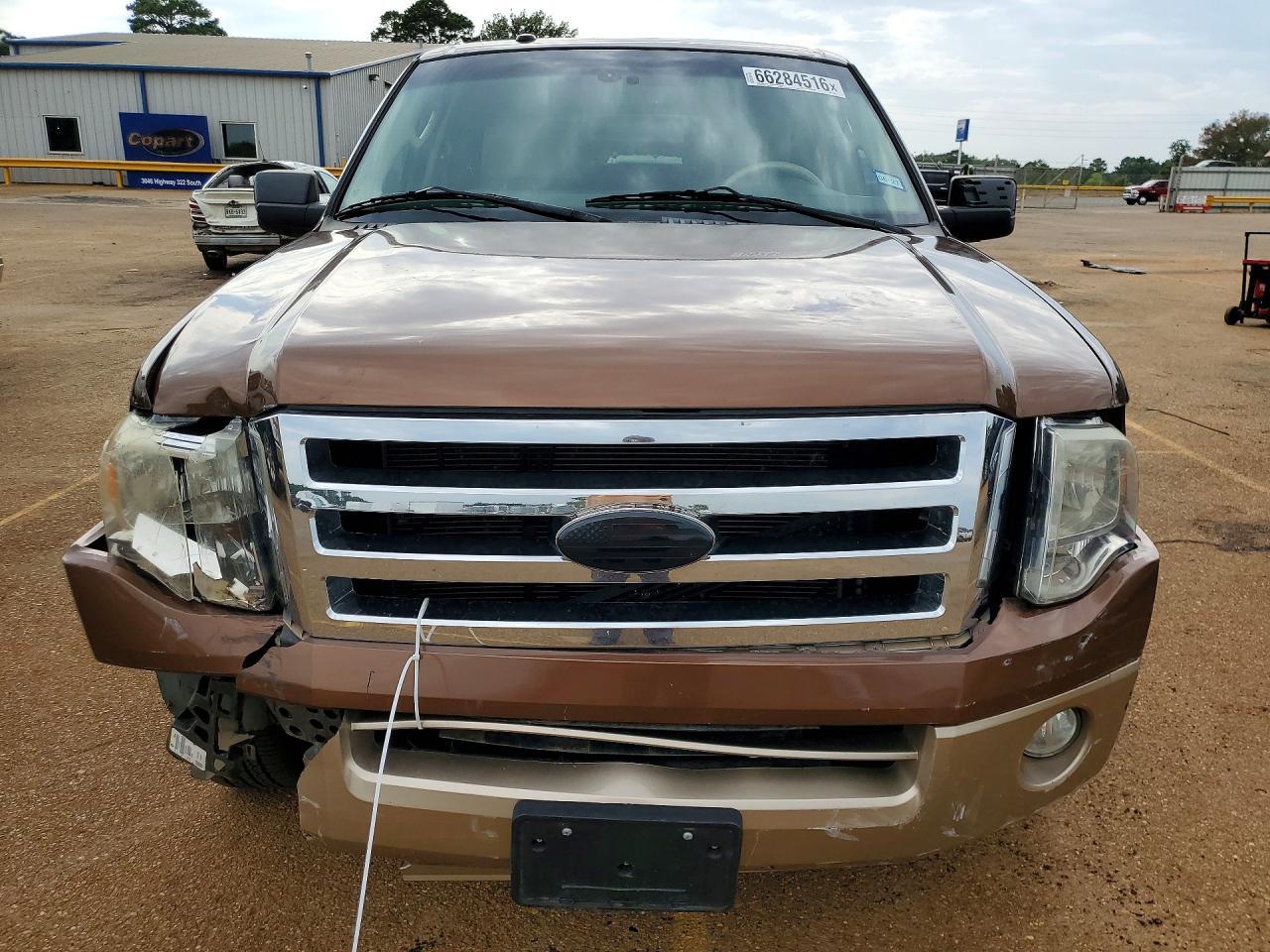 2011 Ford Expedition Xlt - Image 5