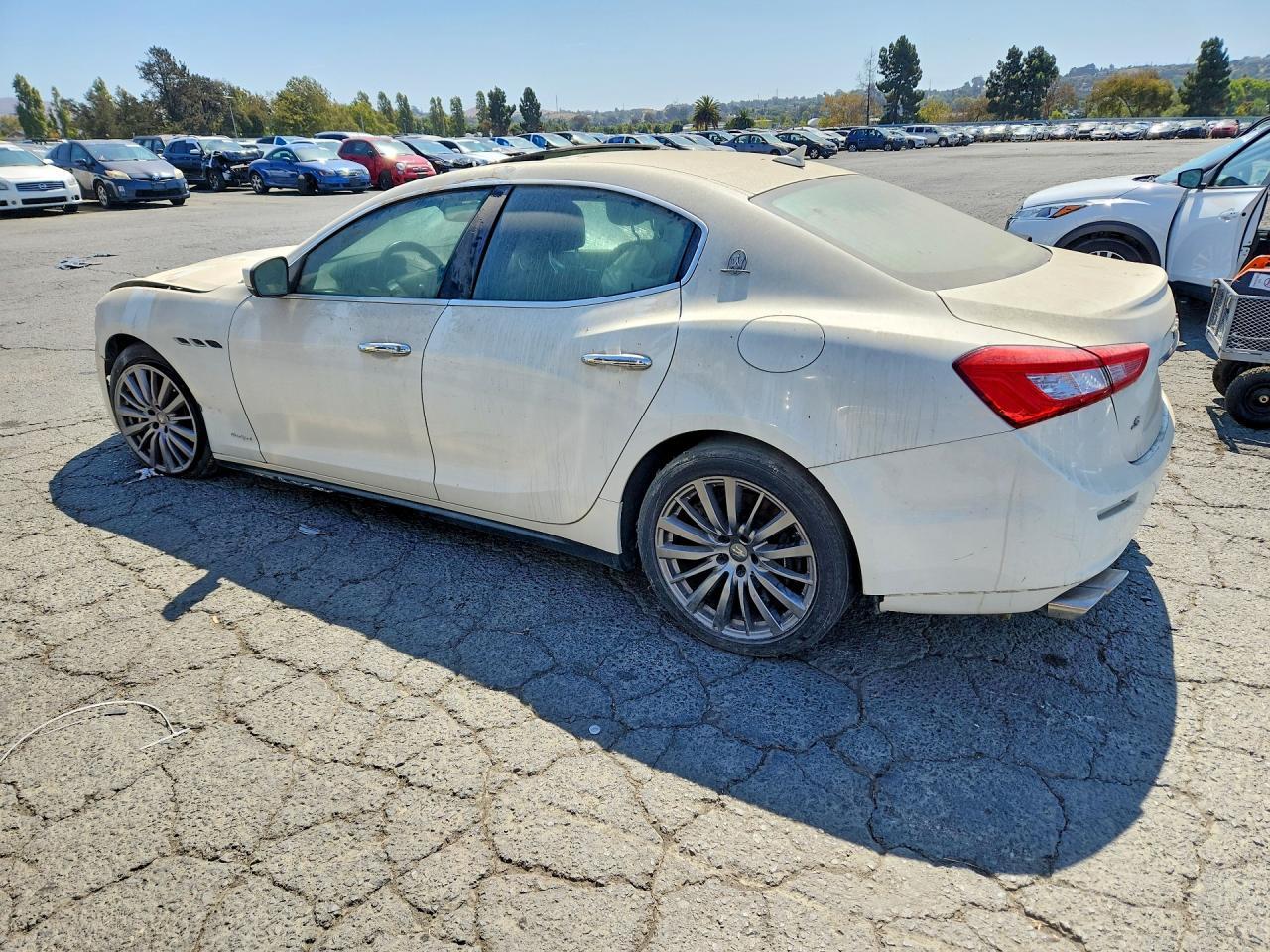 2018 Maserati Ghibli S - Image 2