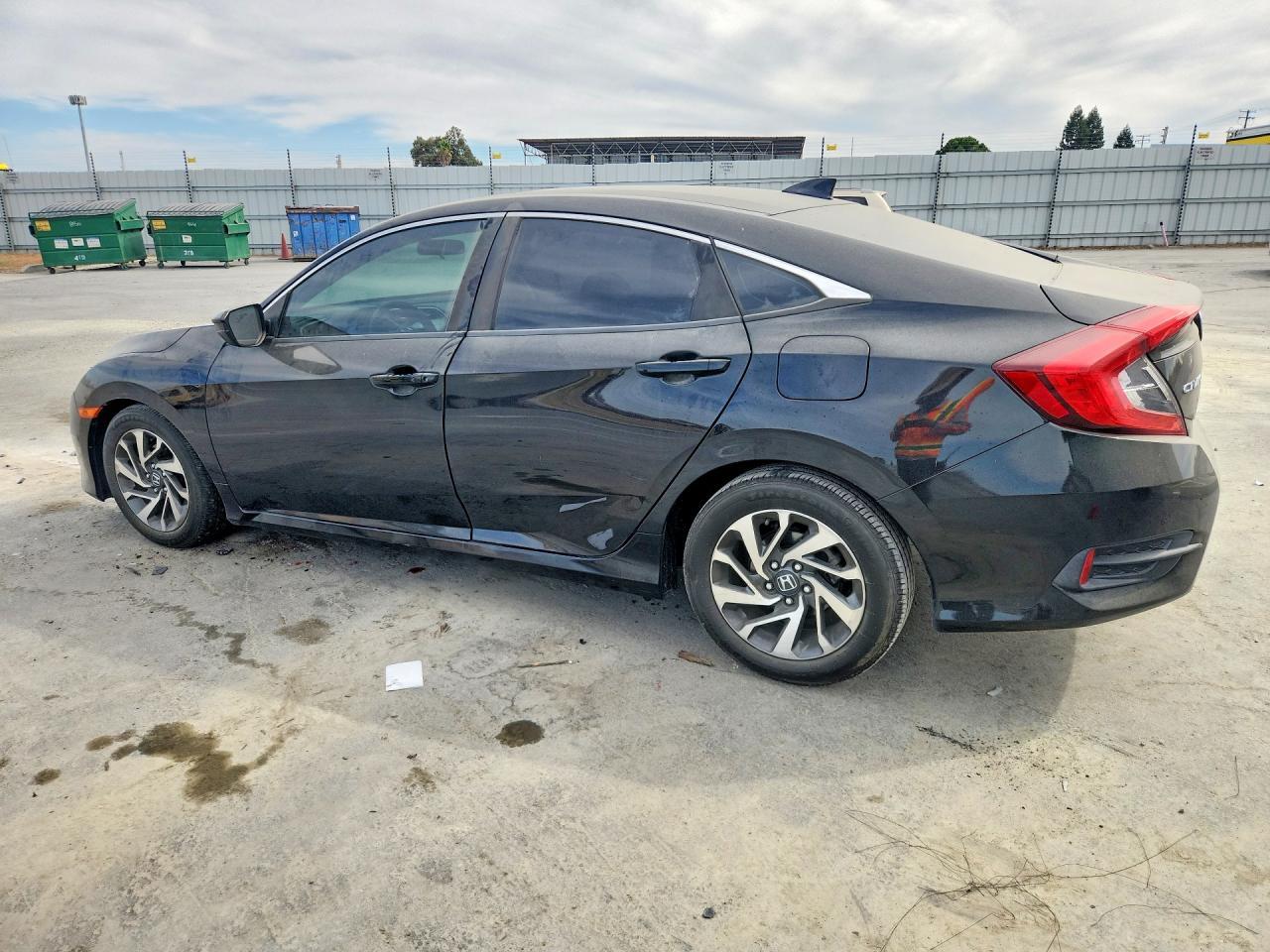 2017 Honda Civic Ex - Фото 2