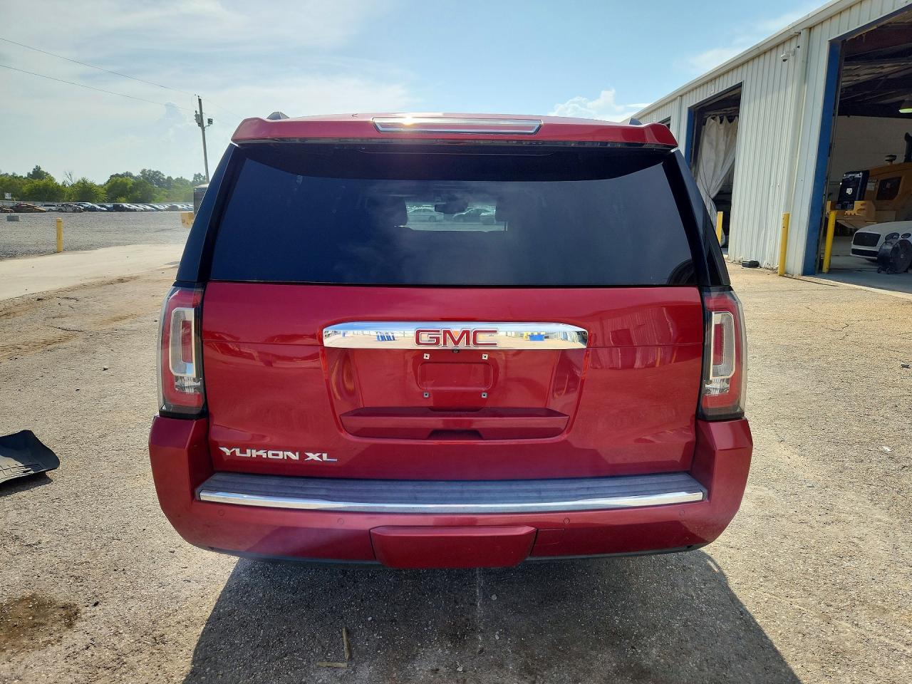 2015 GMC Yukon Xl Denali - Image 6