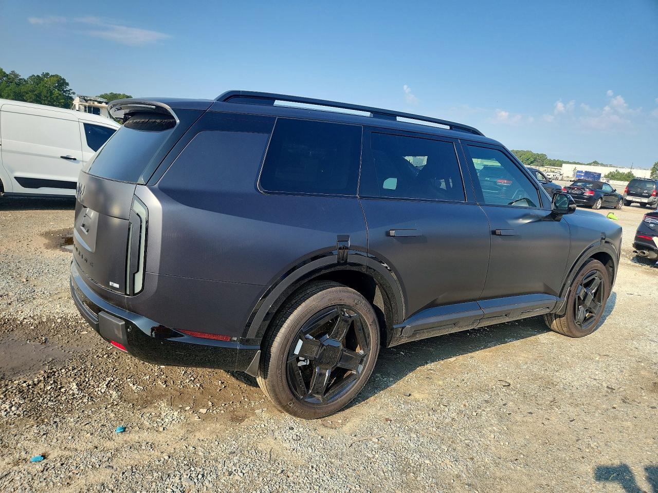 2027 Kia Telluride X-Line Ex - Фото 3