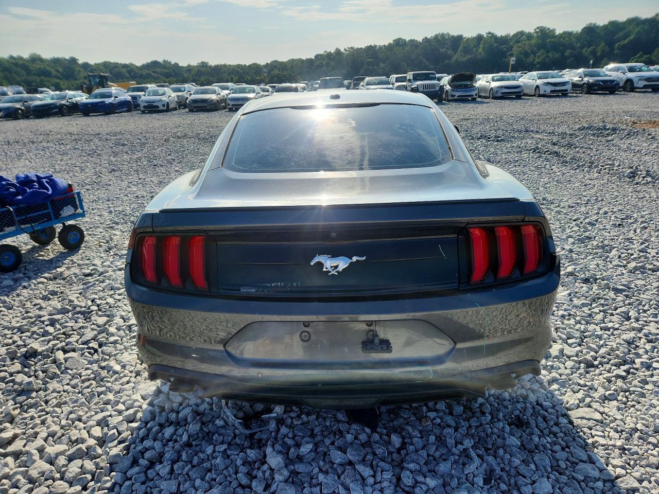 2020 Ford Mustang - Фото 6