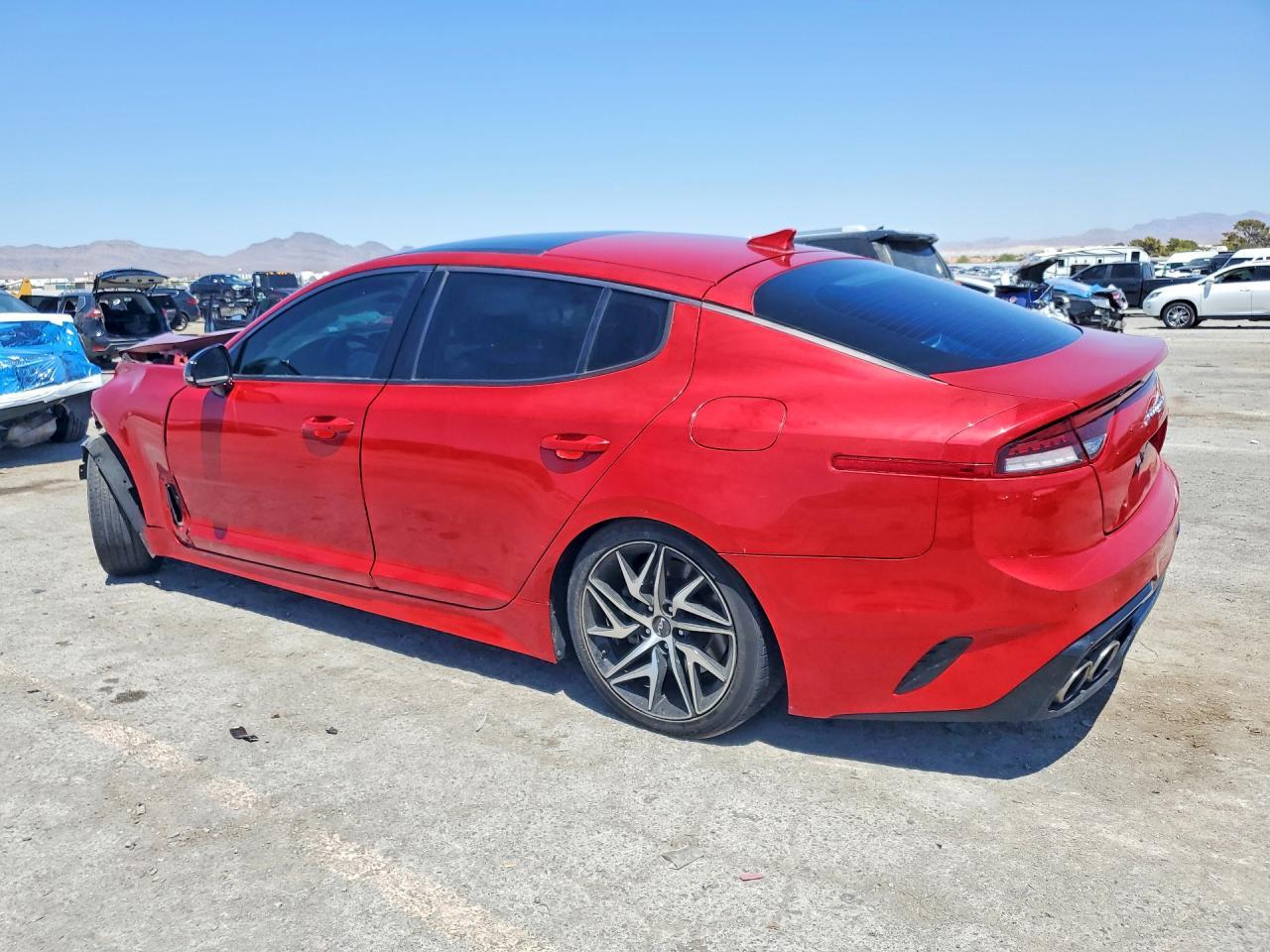 2022 Kia Stinger Gt Line - Image 2