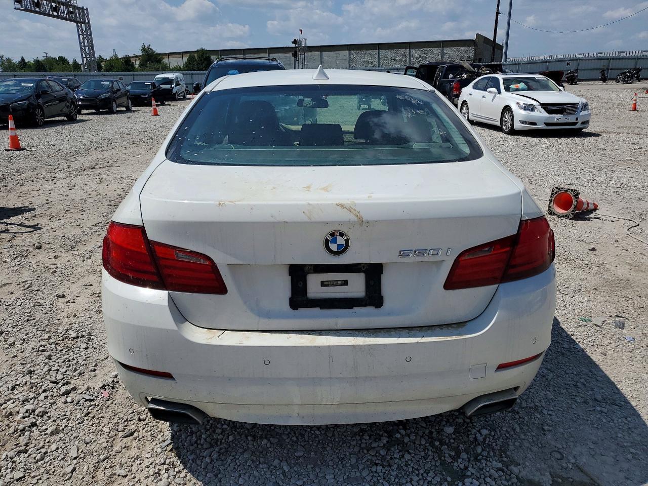 2012 BMW 550 Xi - Image 6