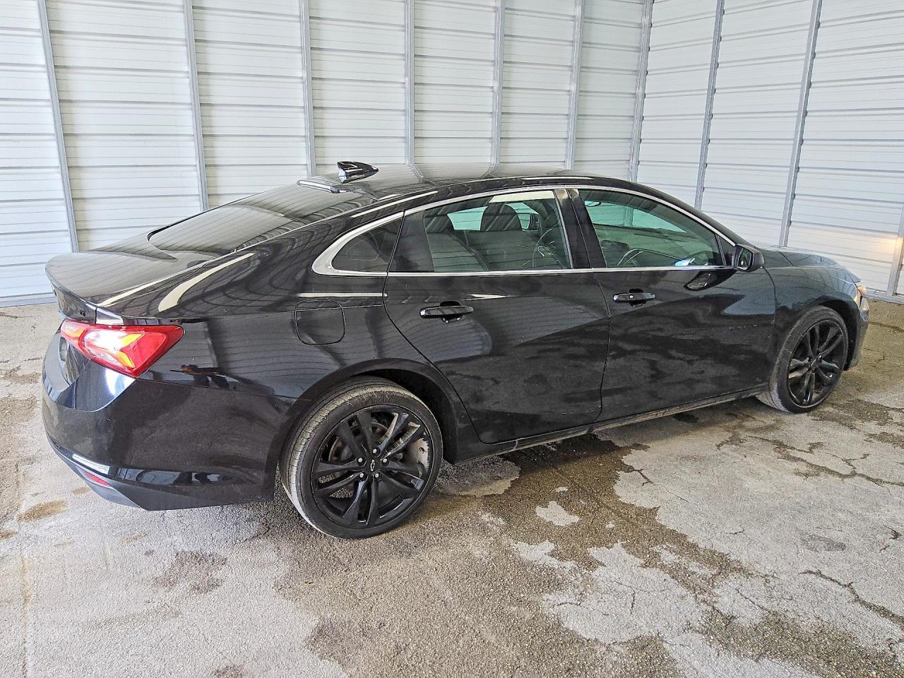 2021 Chevrolet Malibu Lt - Фото 3