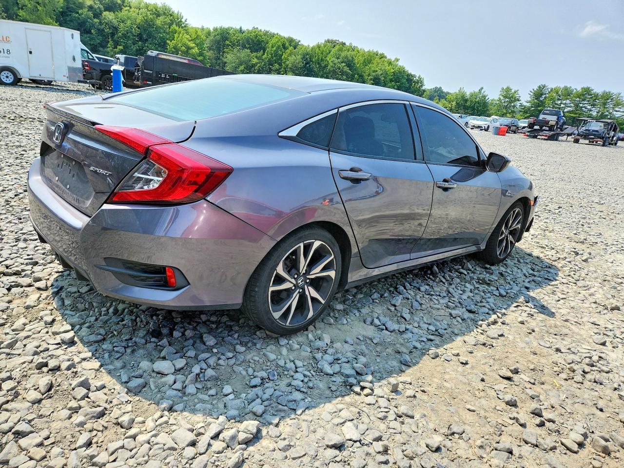 2019 Honda Civic Sport - Фото 3