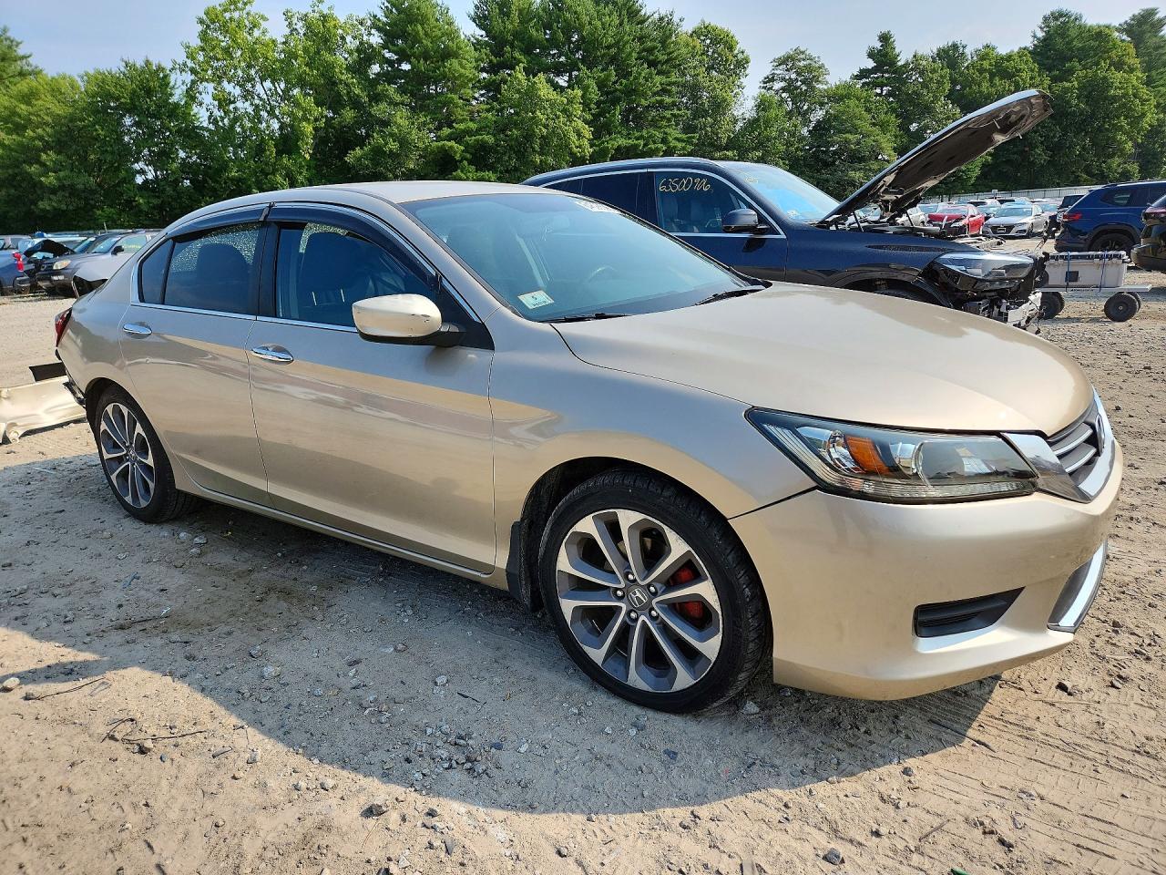 2014 Honda Accord Sport - Image 4