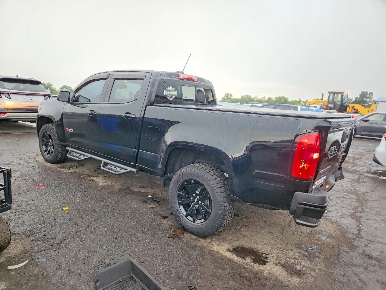 2021 Chevrolet Colorado Z71 - Image 2