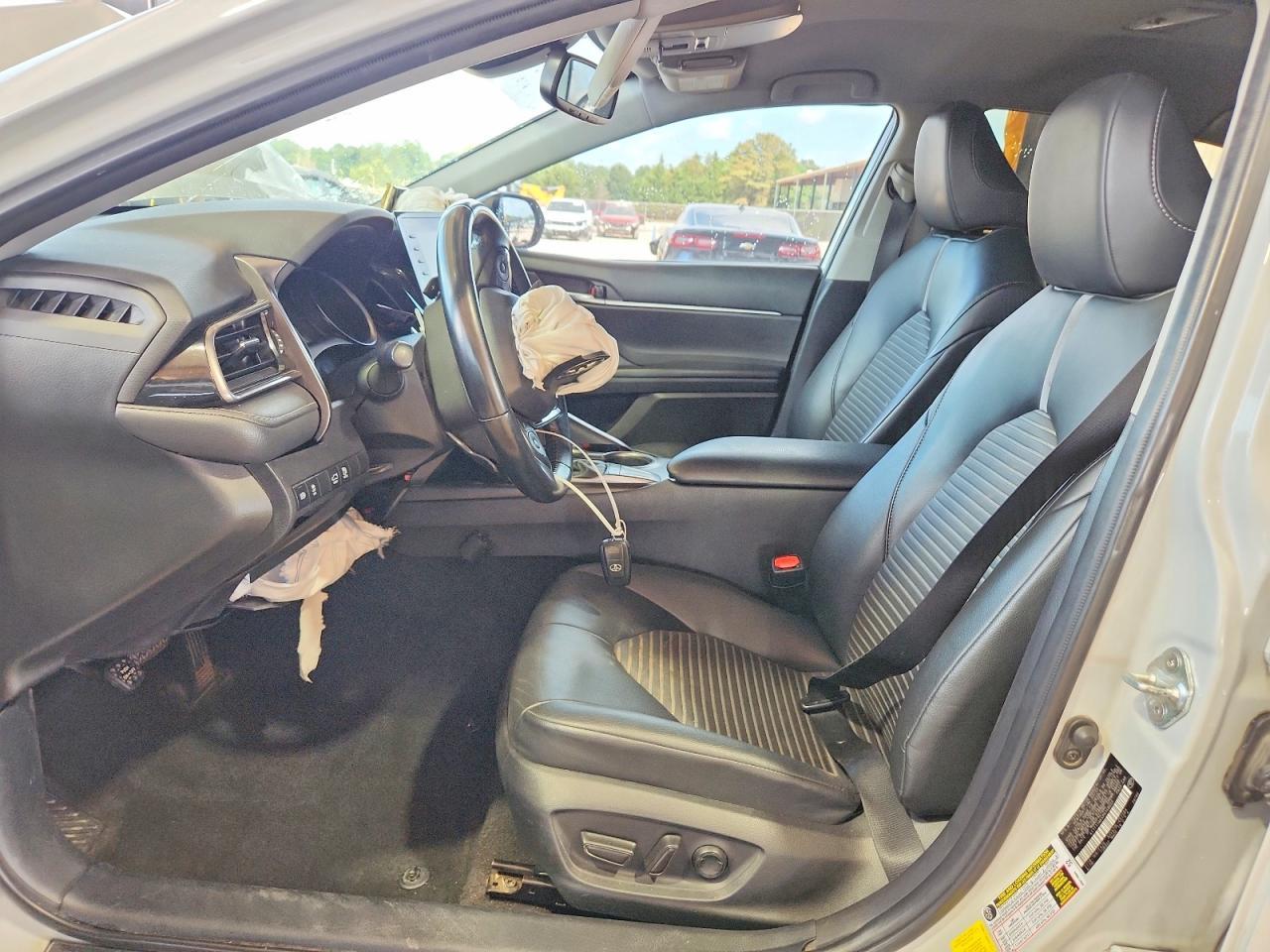 2023 Toyota Camry Se - Фото 7